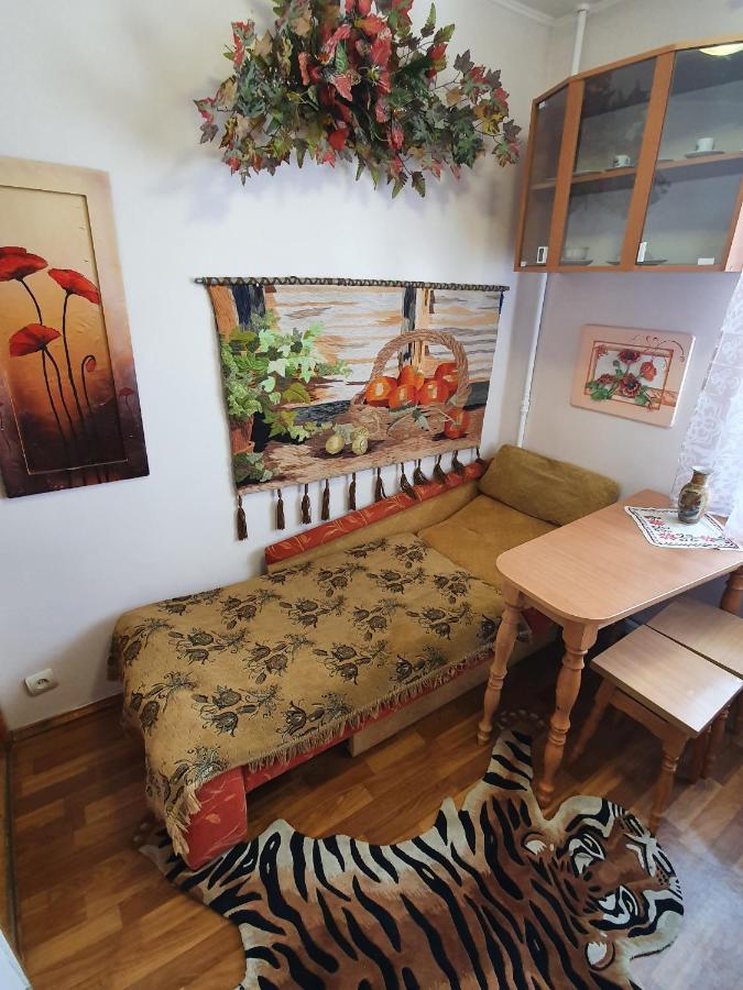 House Hotel Apartments 2 Rivne Bagian luar foto